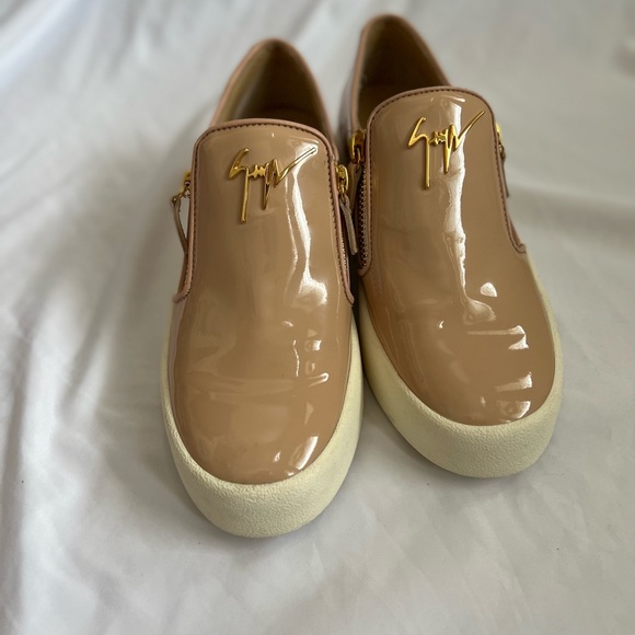 Giuseppe Zanotti Eve tan slide sneakers